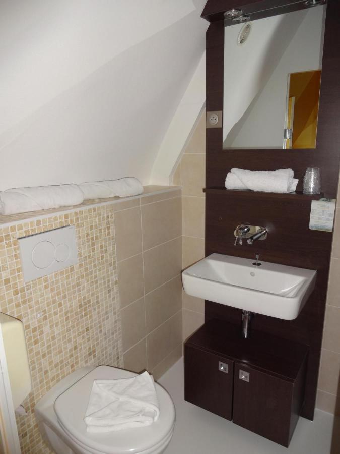 Hotel La Champagne Ardenne Cabourg Εξωτερικό φωτογραφία